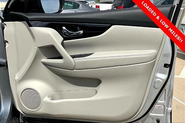2021 Nissan Rogue Sport Vehicle Photo in Grapevine, TX 76051