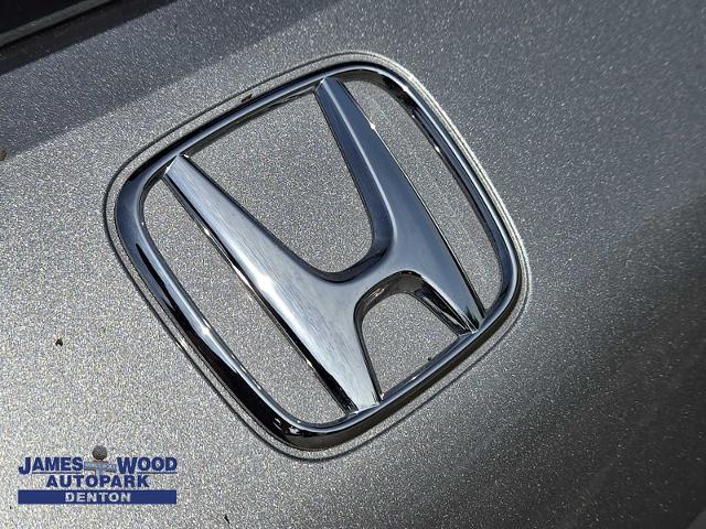 2024 Honda HR-V Vehicle Photo in DENTON, TX 76210-9321