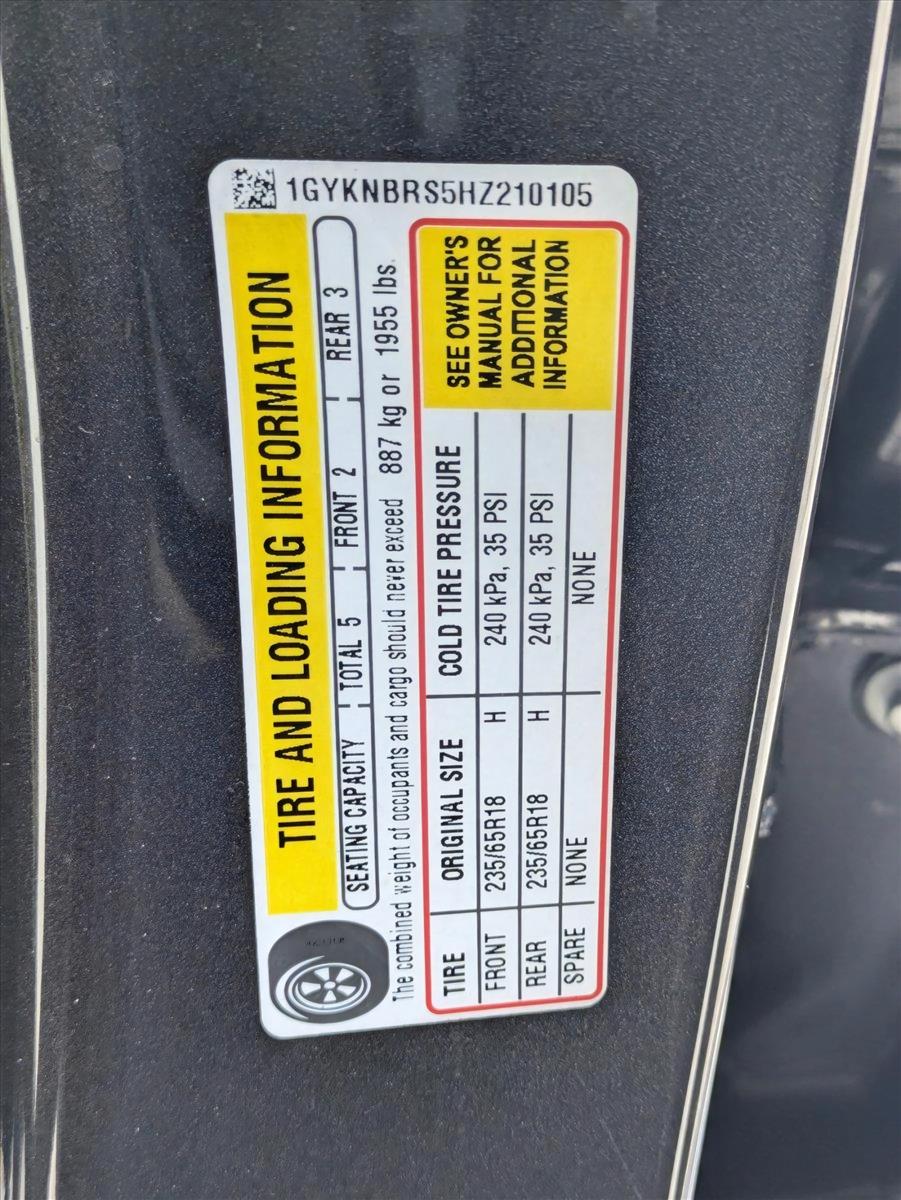 2017 Cadillac XT5 Vehicle Photo in GREENACRES, FL 33463-3207