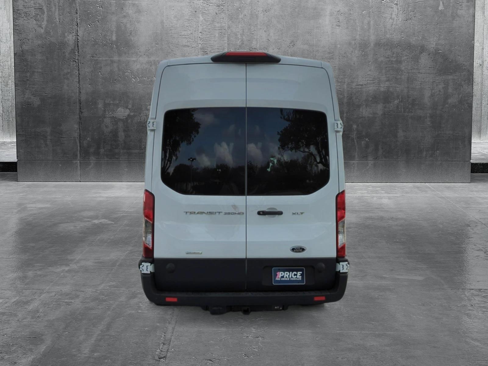 2024 Ford Transit Passenger Wagon Vehicle Photo in Margate, FL 33063
