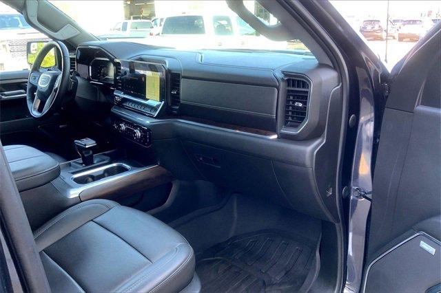 2023 GMC Sierra 1500 Vehicle Photo in TOPEKA, KS 66609-0000
