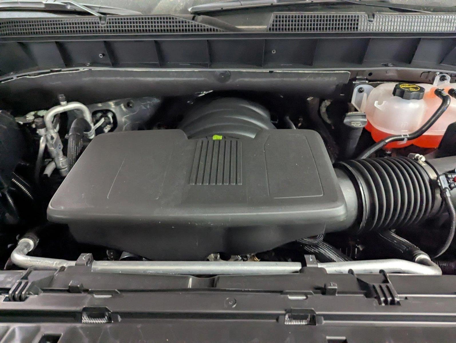 2025 Chevrolet Silverado 1500 Vehicle Photo in PEMBROKE PINES, FL 33024-6534