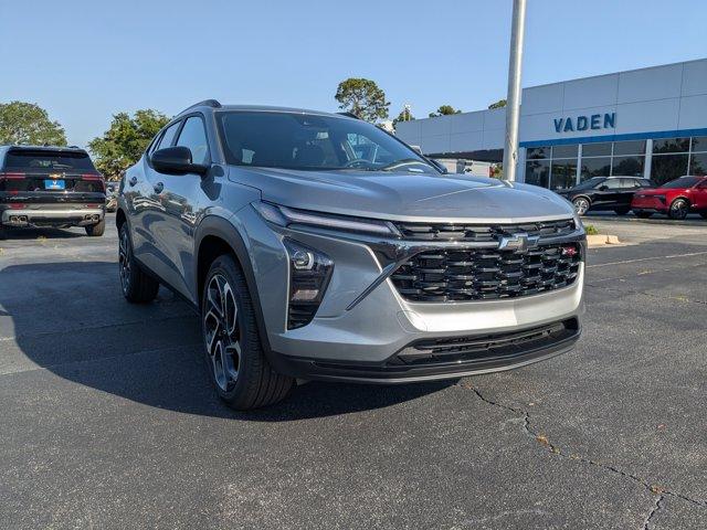 2025 Chevrolet Trax Vehicle Photo in BRUNSWICK, GA 31525-1881