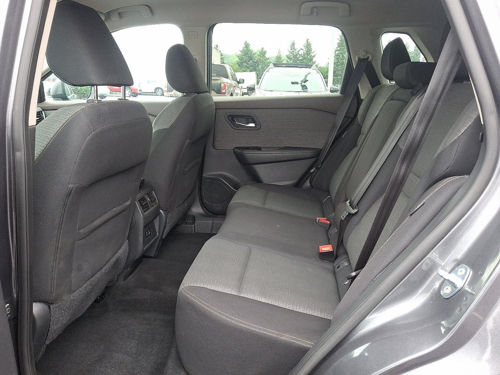 2022 Nissan Rogue Vehicle Photo in Harrisburg, PA 17111-1033
