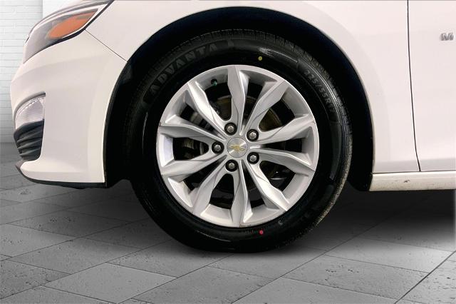2021 Chevrolet Malibu Vehicle Photo in Lees Summit, MO 64086