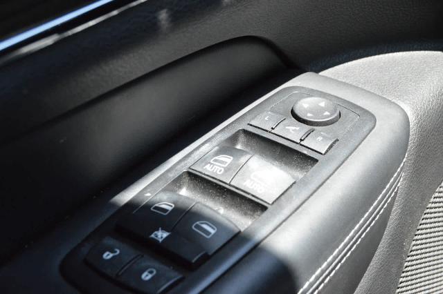 2017 Jeep Grand Cherokee Vehicle Photo in Houston, TX 77090