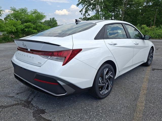 2025 Hyundai ELANTRA Hybrid Vehicle Photo in Harrisburg, PA 17111