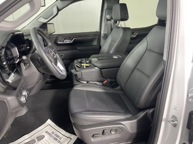2025 GMC Sierra 1500 Vehicle Photo in GILBERT, AZ 85297-0402