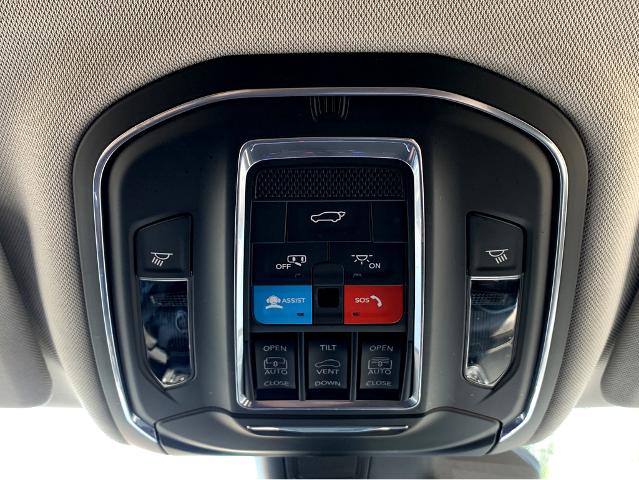 2024 Jeep Grand Cherokee L Vehicle Photo in BEAUFORT, SC 29906-4218