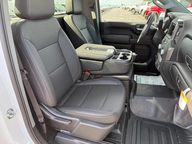 2025 GMC Sierra 3500 HD Vehicle Photo in COLUMBIA, MO 65203-3903
