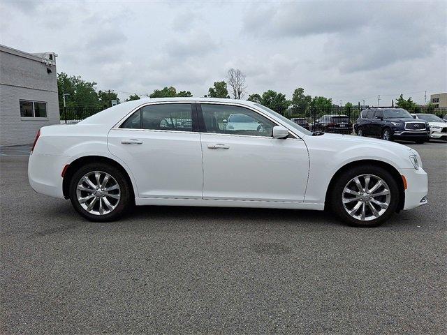 2017 Chrysler 300 Vehicle Photo in Willow Grove, PA 19090