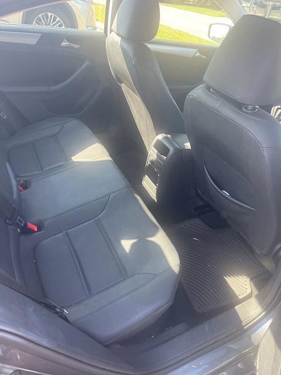 2012 Volkswagen Jetta Sedan Vehicle Photo in Trevose, PA 19053