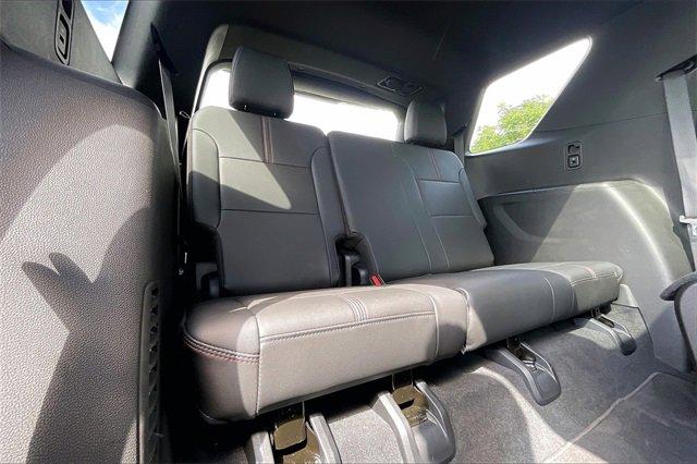2024 Chevrolet Traverse Limited Vehicle Photo in KANSAS CITY, MO 64114-4502