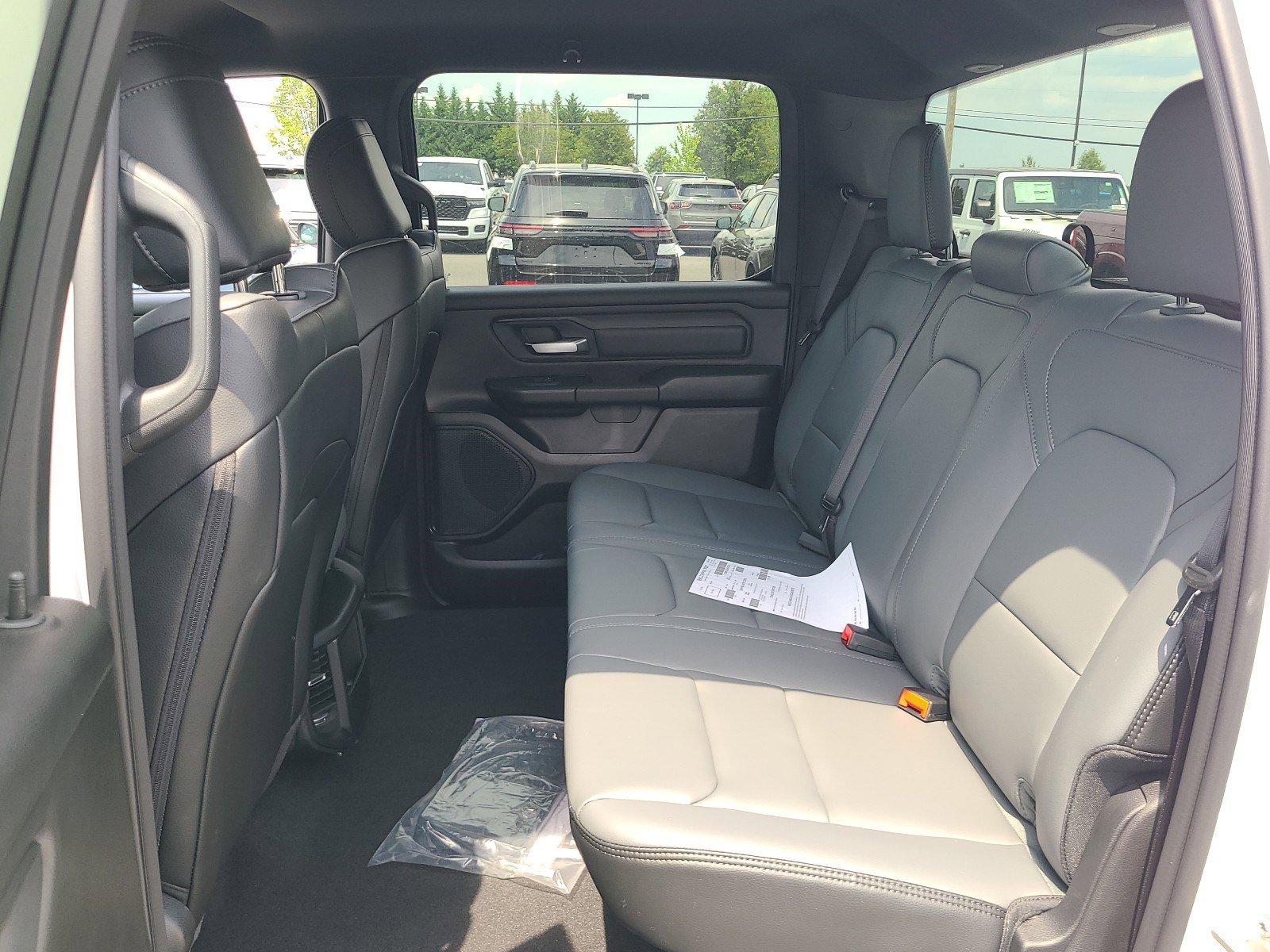 2025 Ram 1500 Vehicle Photo in Mechanicsburg, PA 17050-1707