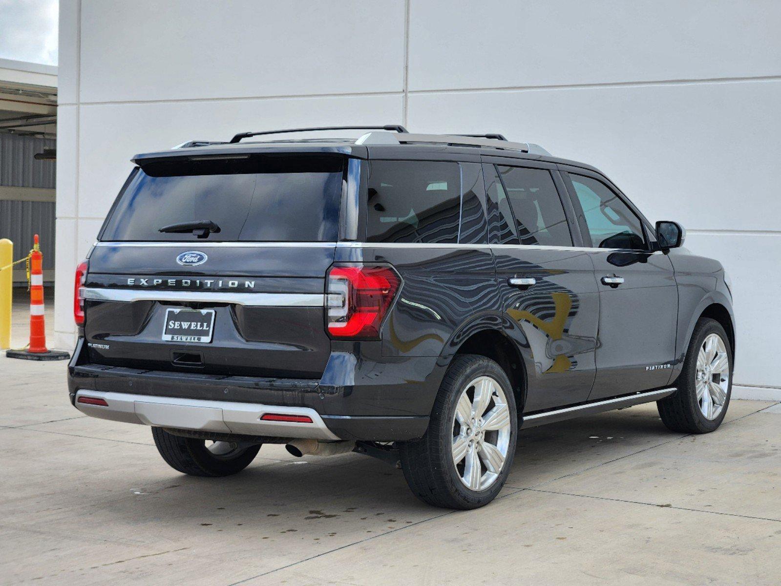 2023 Ford Expedition Vehicle Photo in Fort Worth, TX 76132