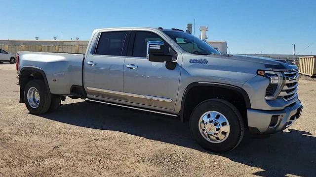 2025 Chevrolet Silverado 3500 HD Vehicle Photo in MIDLAND, TX 79703-7718