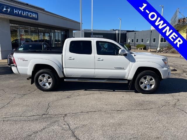 Used 2013 Toyota Tacoma Base with VIN 3TMLU4EN8DM131287 for sale in Kansas City