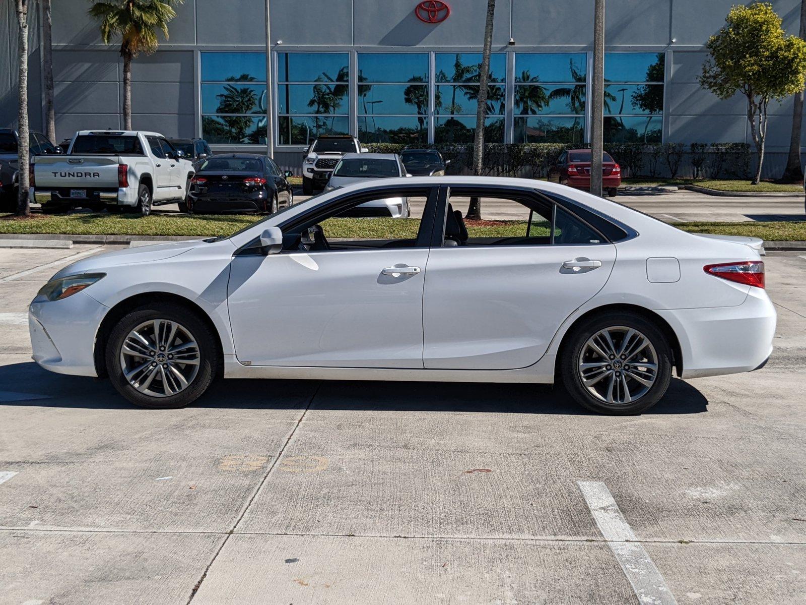 2015 Toyota Camry Vehicle Photo in Davie, FL 33331