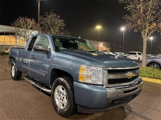 2009 Chevrolet Silverado 1500 Vehicle Photo in Willow Grove, PA 19090