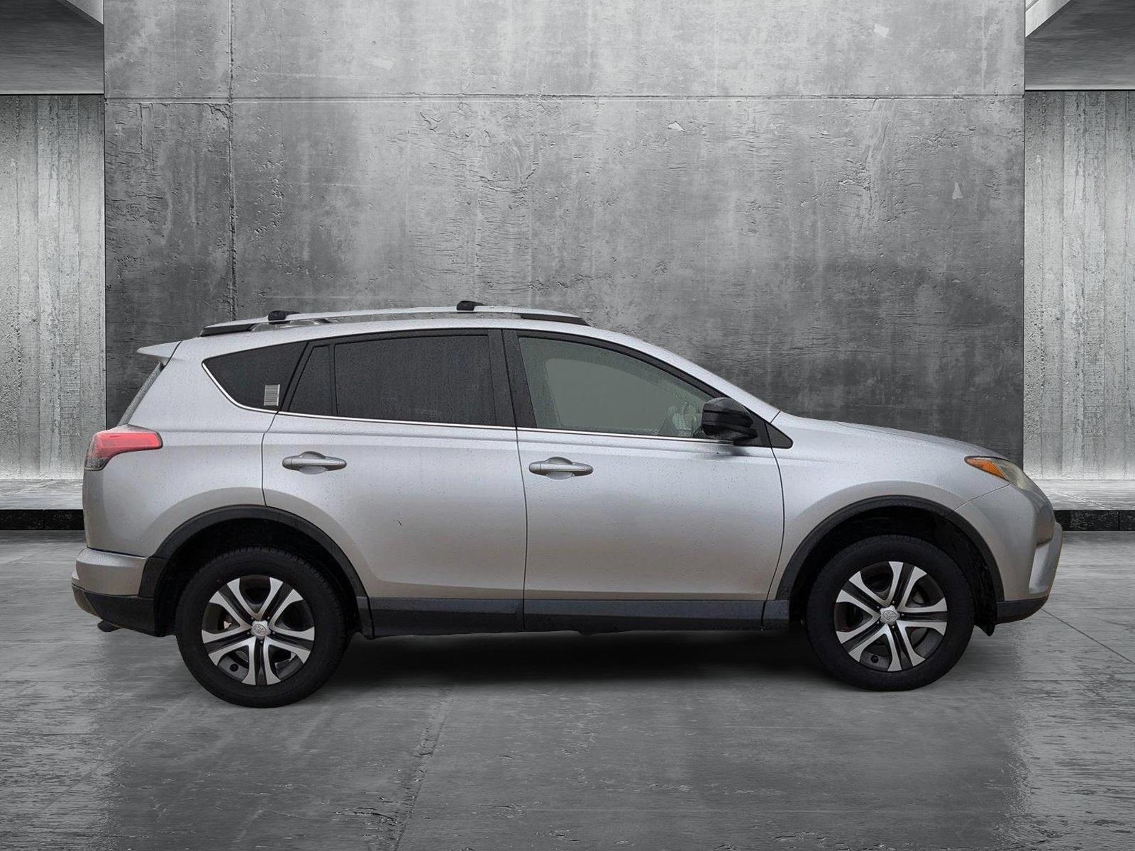 2018 Toyota RAV4 Vehicle Photo in Winter Park, FL 32792