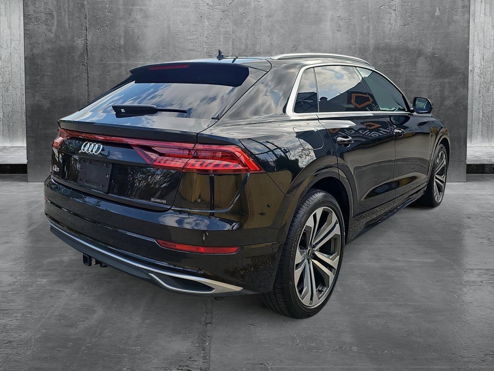 2022 Audi Q8 Vehicle Photo in TIMONIUM, MD 21093-2300