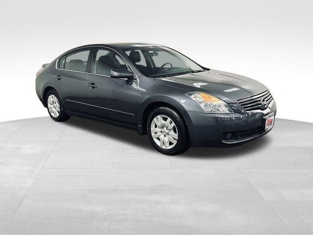 2009 Nissan Altima Vehicle Photo in MEDINA, OH 44256-9631