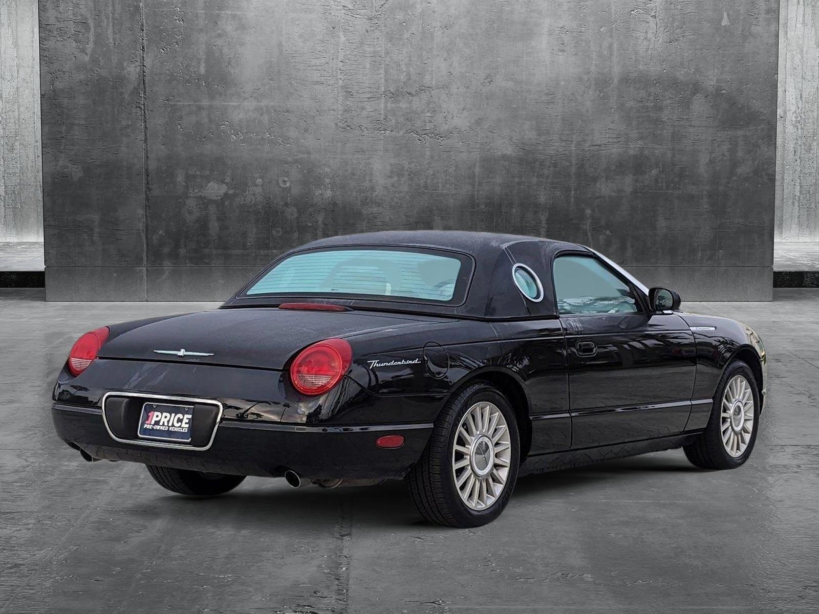 2005 Ford Thunderbird Vehicle Photo in Sanford, FL 32771