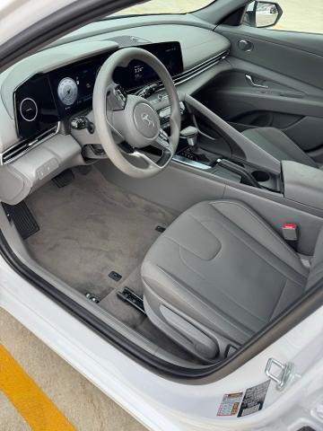 2024 Hyundai ELANTRA Vehicle Photo in Peoria, IL 61615