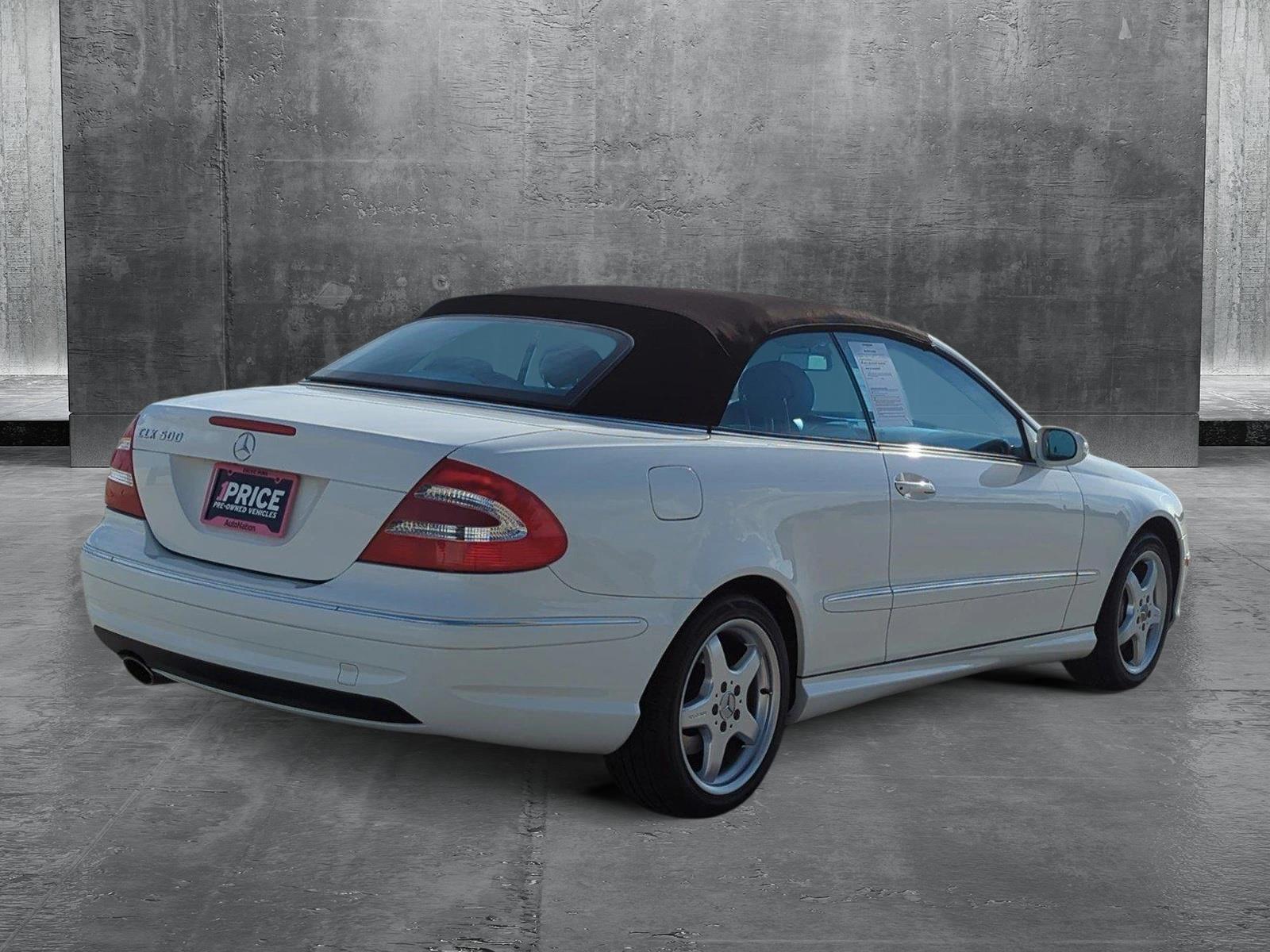 2004 Mercedes-Benz CLK-Class Vehicle Photo in Margate, FL 33063