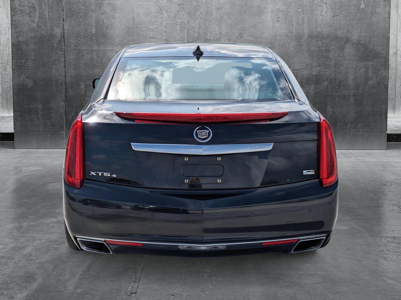 2015 Cadillac XTS Vehicle Photo in WEST PALM BEACH, FL 33407-3296