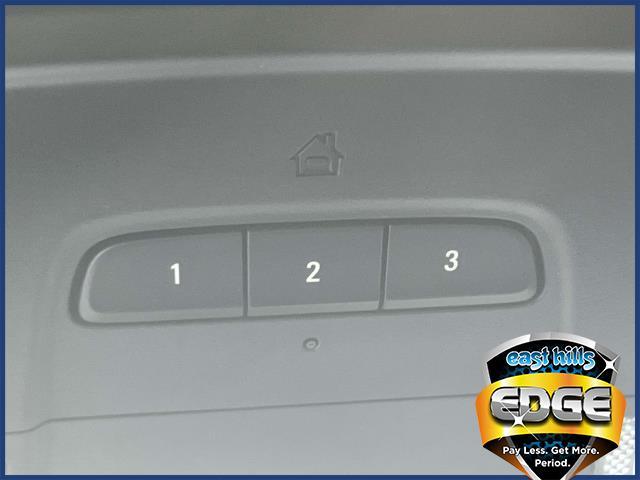 2022 Chevrolet Traverse Vehicle Photo in Roslyn, NY 11576