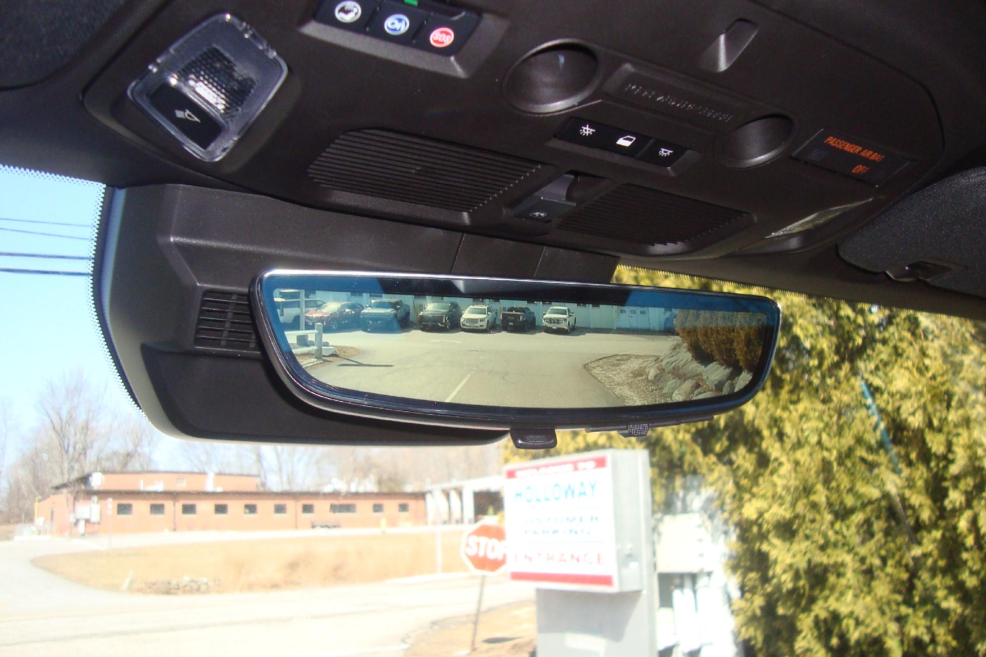 2025 GMC HUMMER EV SUV Vehicle Photo in PORTSMOUTH, NH 03801-4196