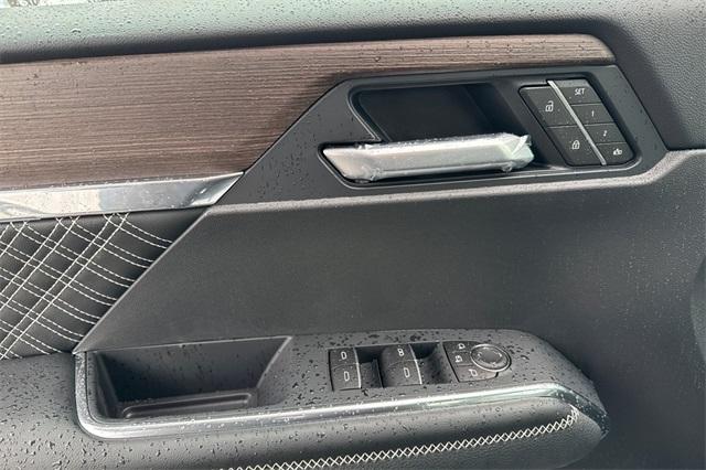 2025 GMC Acadia Vehicle Photo in ELK GROVE, CA 95757-8703