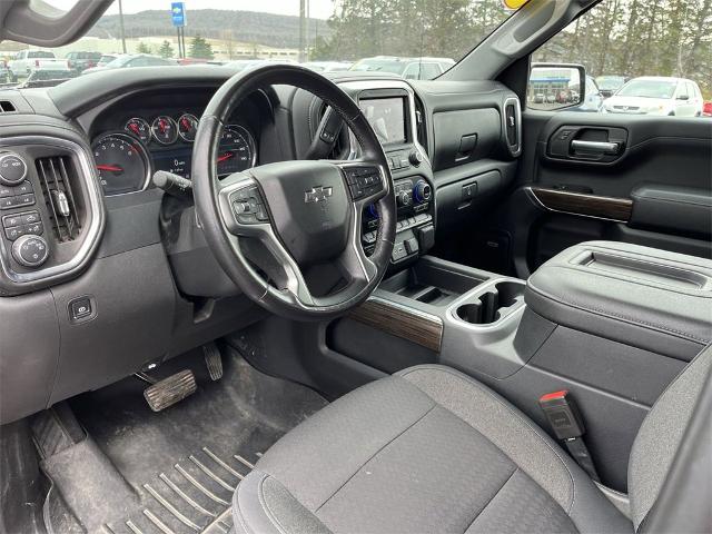 2020 Chevrolet Silverado 1500 Vehicle Photo in TULLY, NY 13159-3159