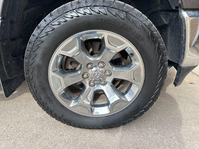 2019 Ram 1500 Vehicle Photo in MEDINA, OH 44256-9631