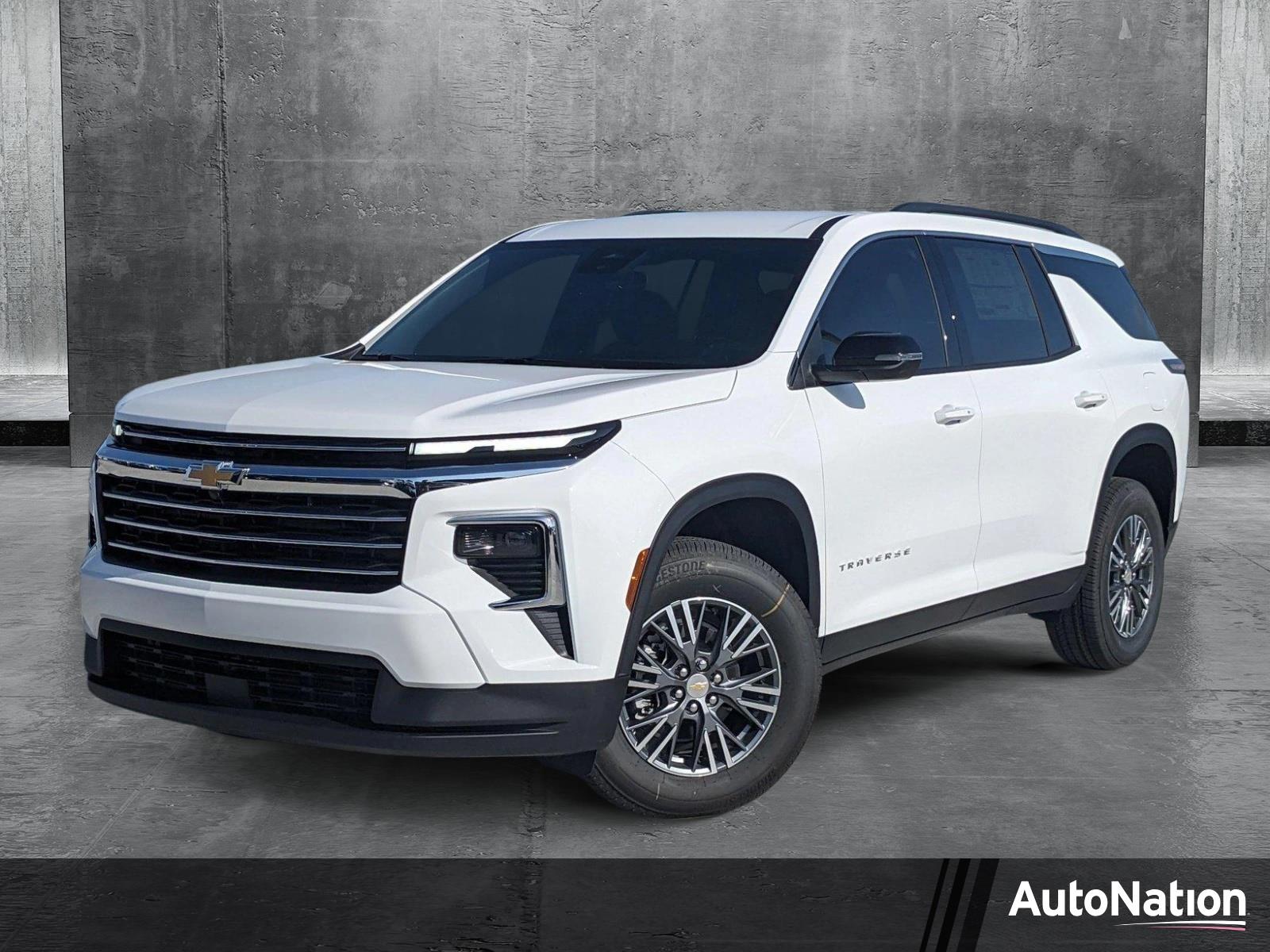 2025 Chevrolet Traverse Vehicle Photo in MIAMI, FL 33172-3015