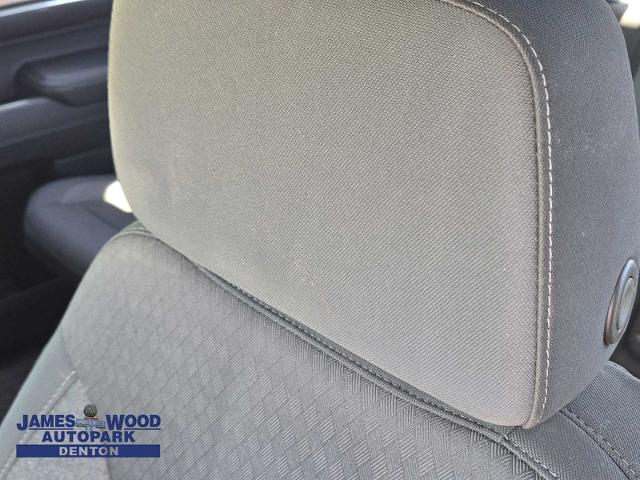 2024 GMC Sierra 1500 Vehicle Photo in DENTON, TX 76210-9321
