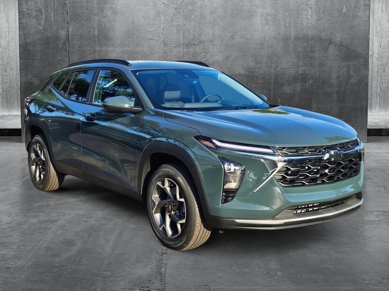 2025 Chevrolet Trax Vehicle Photo in GREENACRES, FL 33463-3207