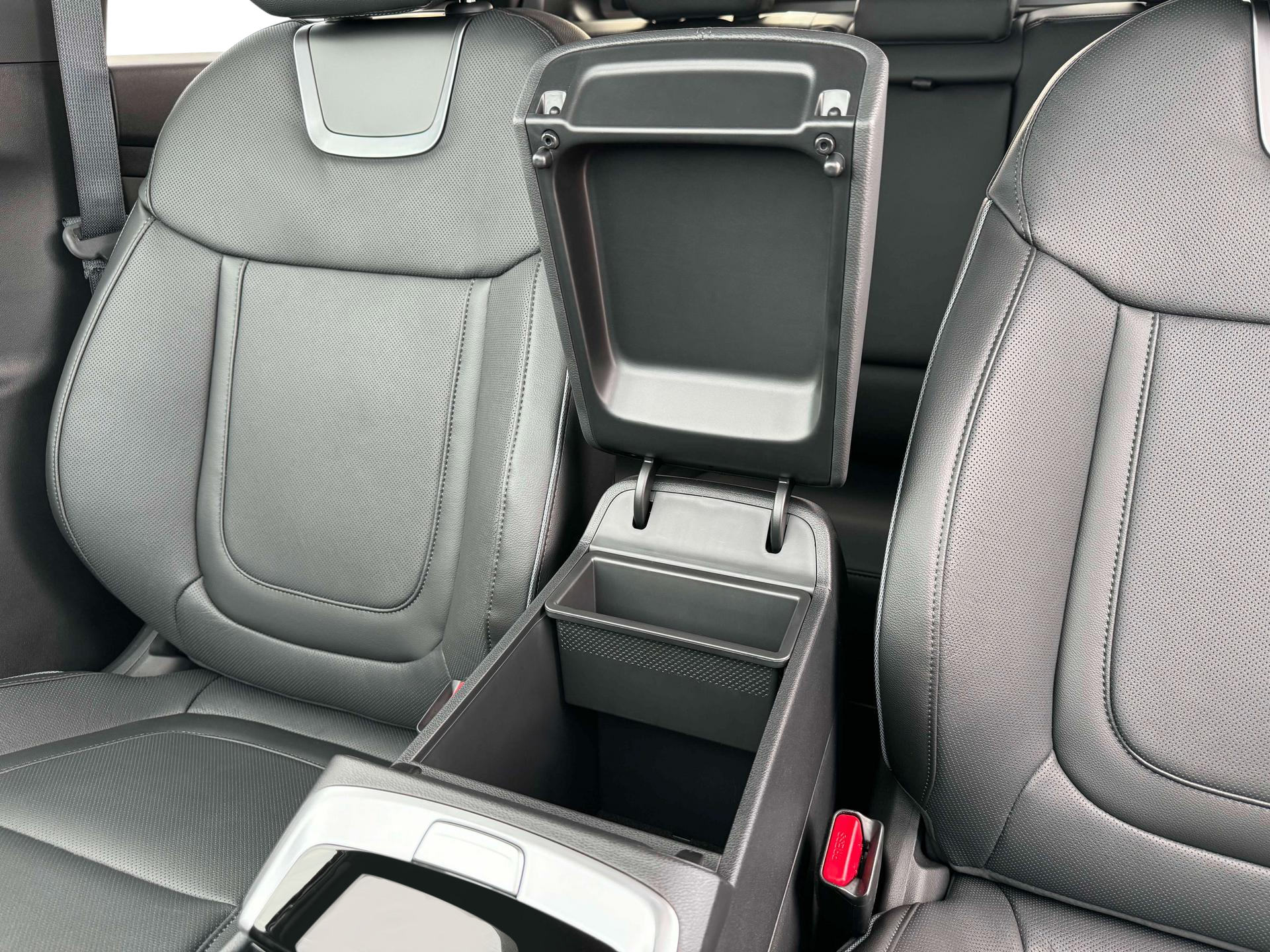 2025 Hyundai SANTA CRUZ Vehicle Photo in Peoria, IL 61615
