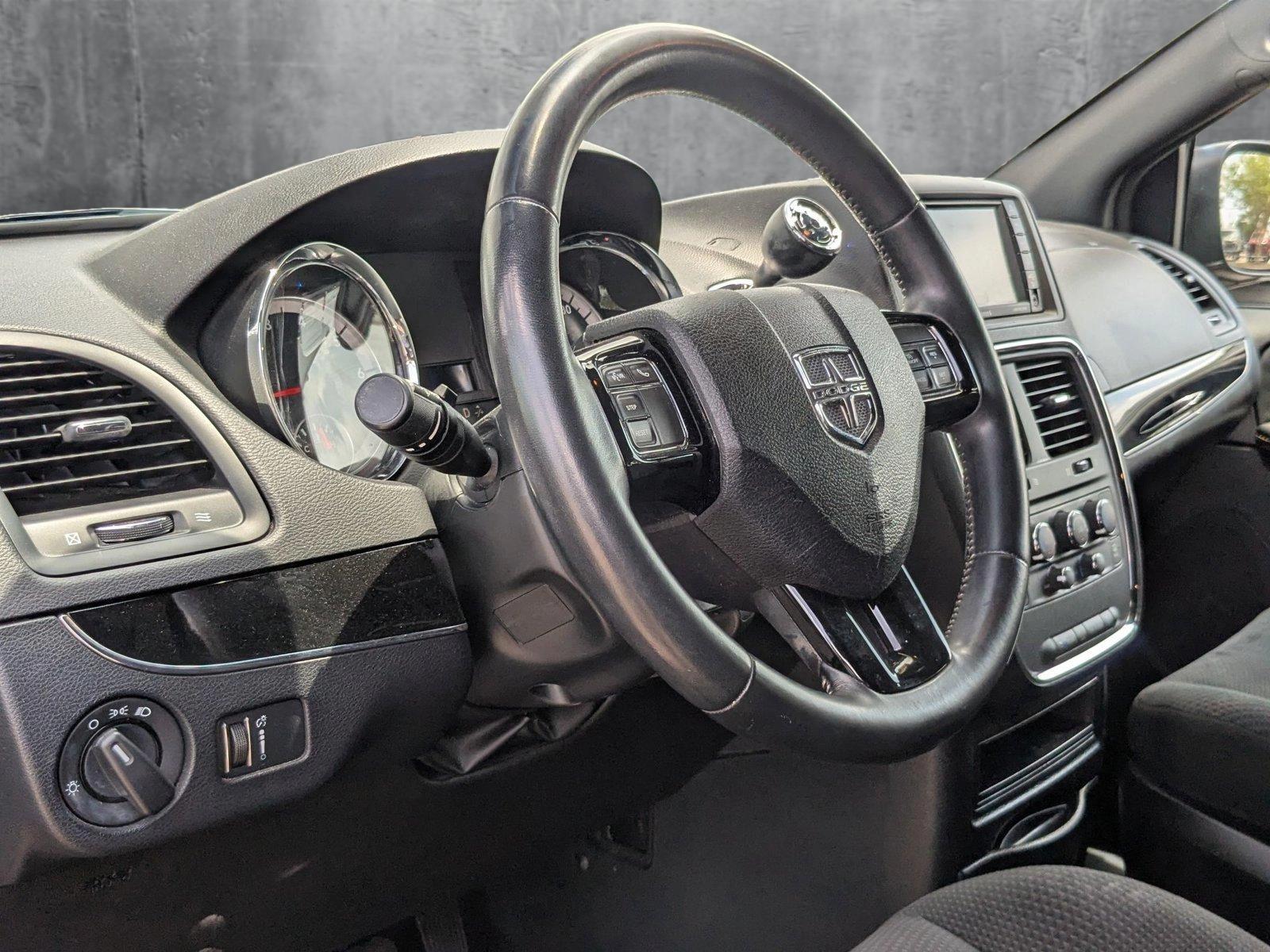 2017 Dodge Grand Caravan Vehicle Photo in St. Petersburg, FL 33713