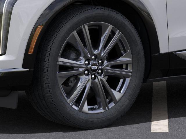 2025 Cadillac OPTIQ Vehicle Photo in GREEN BAY, WI 54303-3330