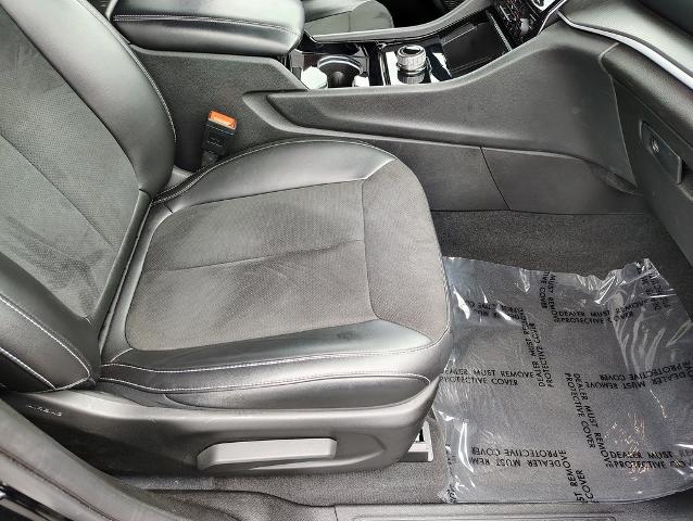 2023 Jeep Grand Cherokee Vehicle Photo in GREEN BAY, WI 54304-5303