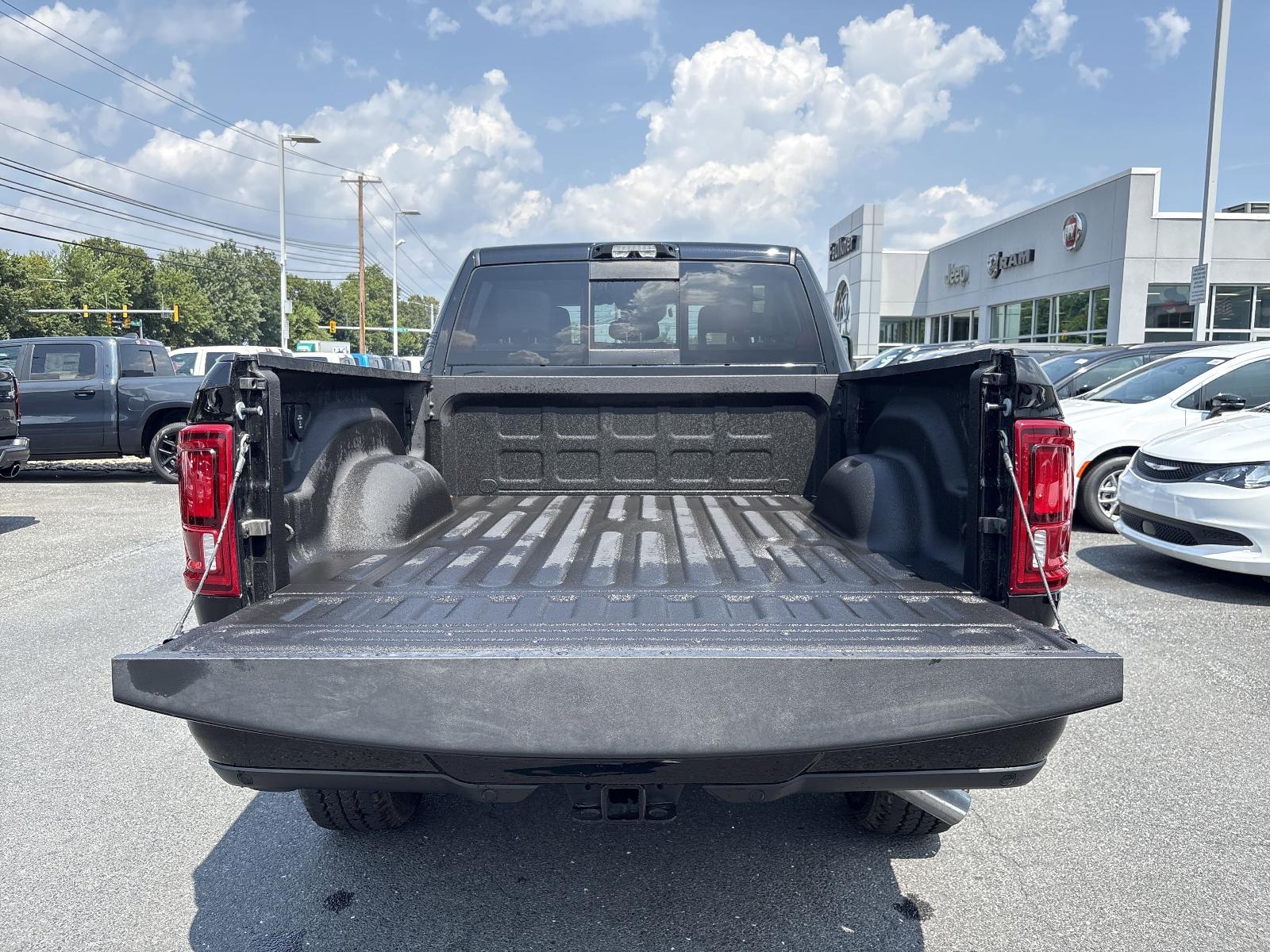 2025 Ram 2500 Vehicle Photo in Mechanicsburg, PA 17050-1707