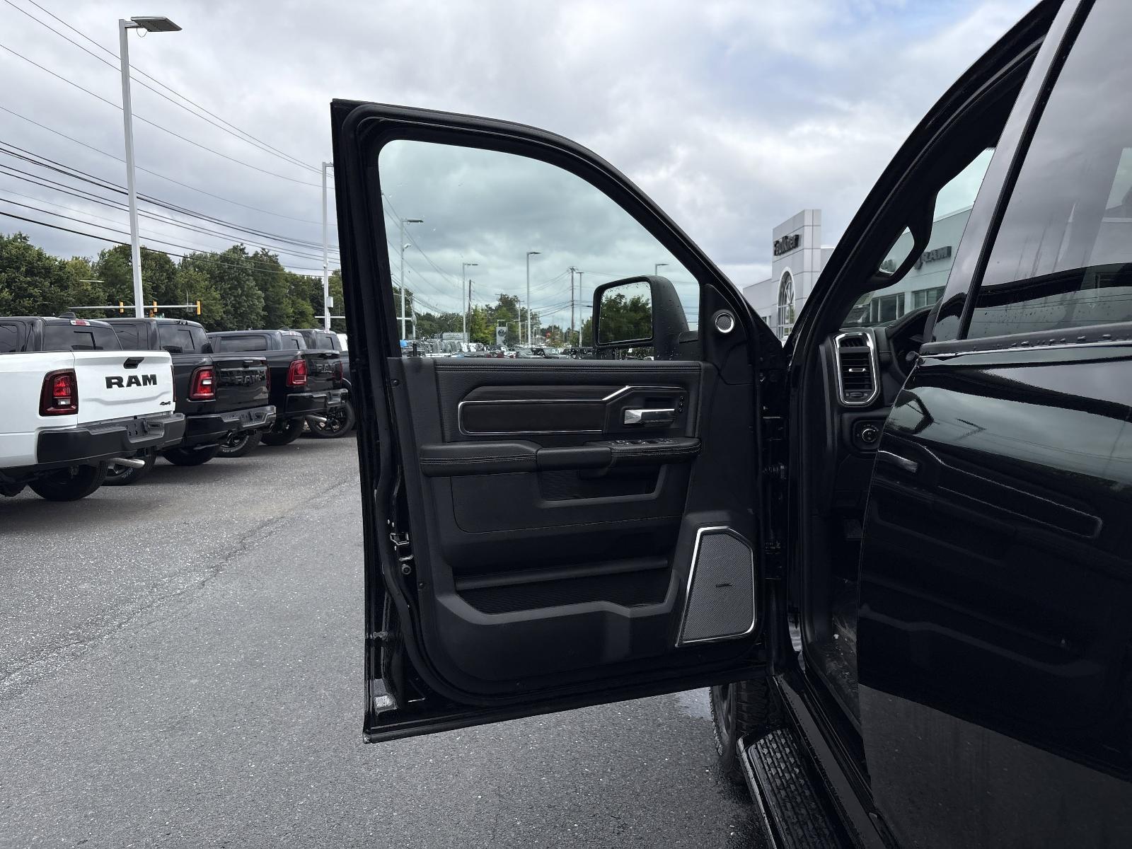 2025 Ram 2500 Vehicle Photo in Mechanicsburg, PA 17050-1707