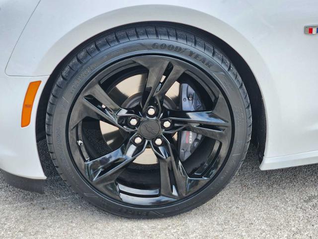 2023 Chevrolet Camaro Vehicle Photo in DENTON, TX 76210-9321