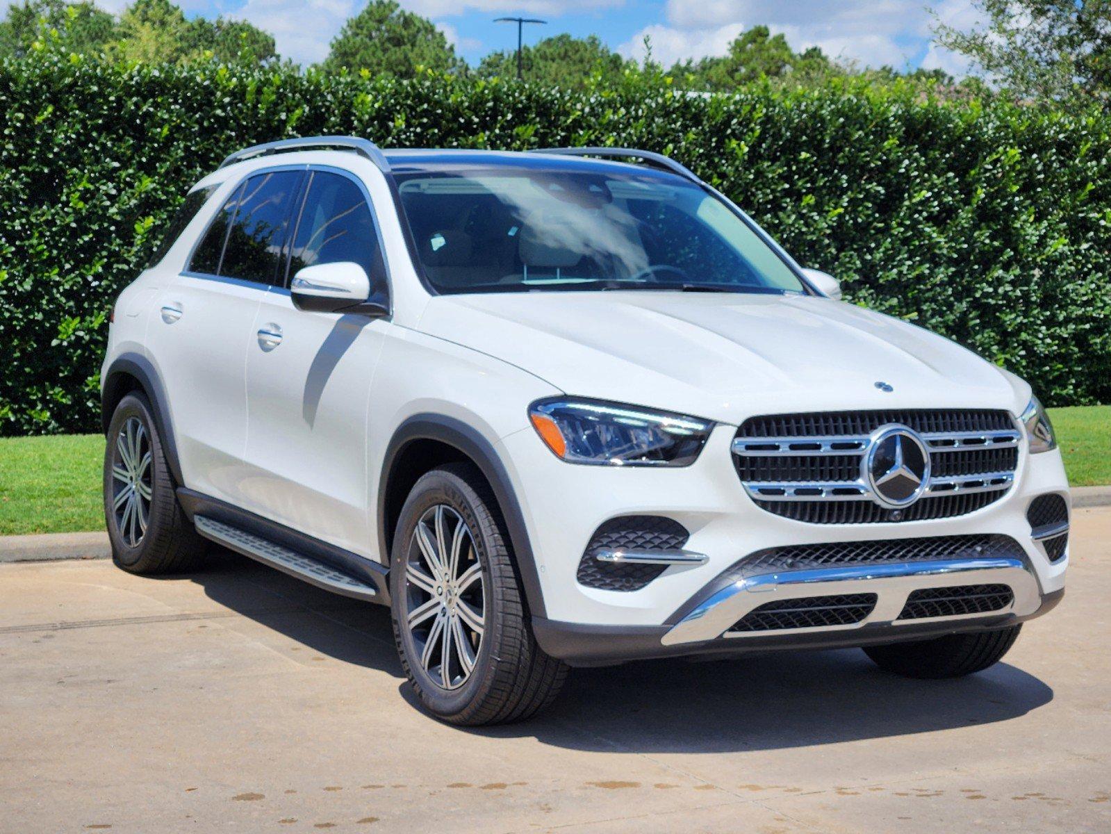 2025 Mercedes-Benz GLE Vehicle Photo in HOUSTON, TX 77079