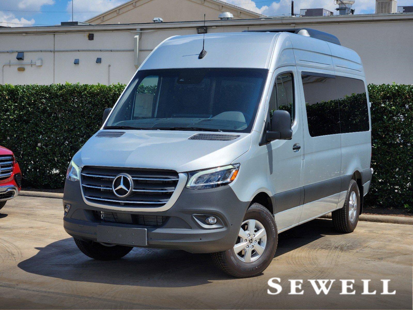 2024 Mercedes-Benz Sprinter Passenger Van Vehicle Photo in HOUSTON, TX 77079