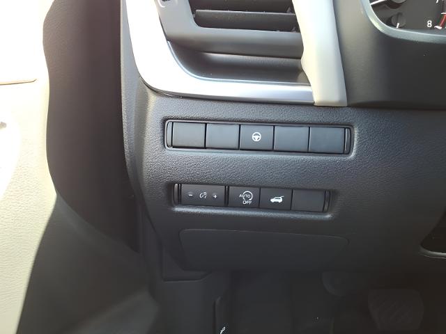 2025 Nissan Rogue Vehicle Photo in Oshkosh, WI 54904