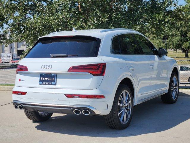 2024 Audi SQ5 Vehicle Photo in HOUSTON, TX 77090