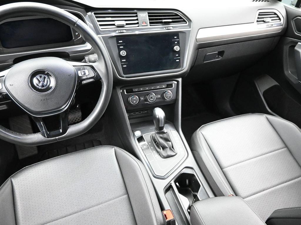 2020 Volkswagen Tiguan Vehicle Photo in Marion, IA 52302